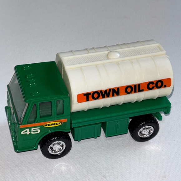 Other - Remco 1988 Remco Town Oil Co Truck Green and White Toy Oil Truck